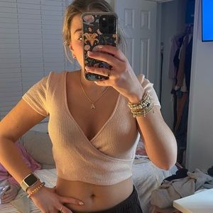 Lowcut Crop Top
